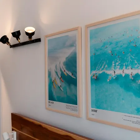 Surfhouse Caparica Hostel Costa de Caparica