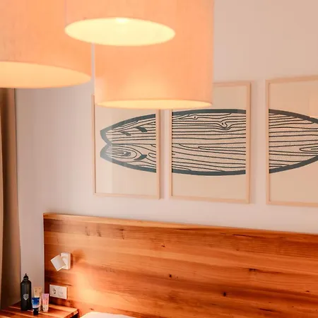 Hostel Surfhouse Caparica Costa da Caparica